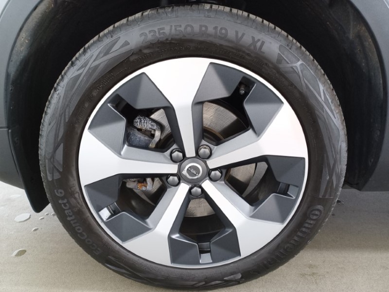 2025 (25) VOLVO XC40 2.0 B3P Plus Dark 5dr Auto 4784877