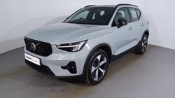 2025 (25) VOLVO XC40 2.0 B3P Plus Dark 5dr Auto 4784852