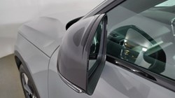 2025 (25) VOLVO XC40 2.0 B3P Plus Dark 5dr Auto 4784878