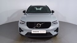 2025 (25) VOLVO XC40 2.0 B3P Plus Dark 5dr Auto 4784851