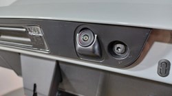 2025 (25) VOLVO XC40 2.0 B3P Plus Dark 5dr Auto 4784873