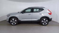 2025 (25) VOLVO XC40 2.0 B3P Plus Dark 5dr Auto 4784853