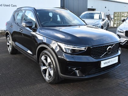 2025 (25) VOLVO XC40 2.0 B3P Plus Dark 5dr Auto
