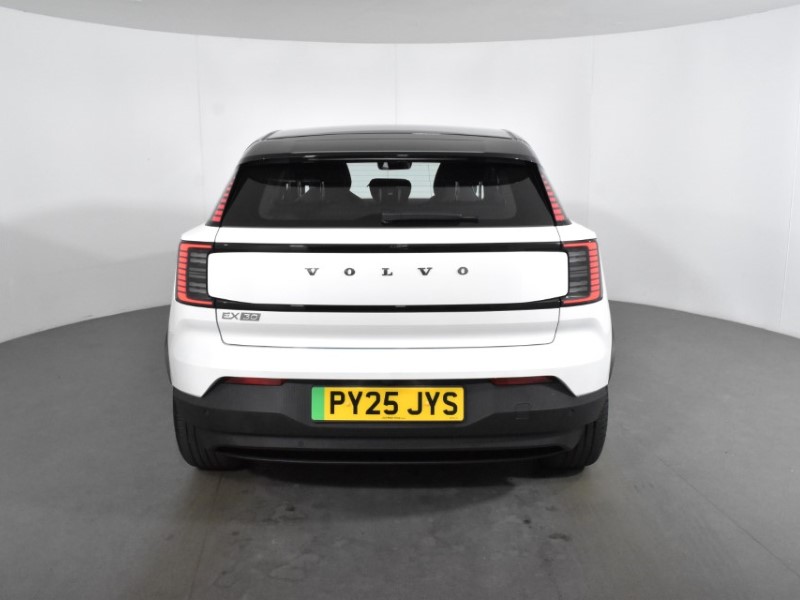 2025 (25) VOLVO EX30 200kW SM Extended Range Plus 69kWh 5dr Auto 4304972