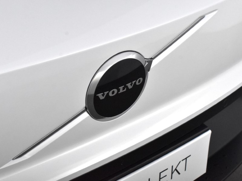 2025 (25) VOLVO EX30 200kW SM Extended Range Plus 69kWh 5dr Auto 4304983
