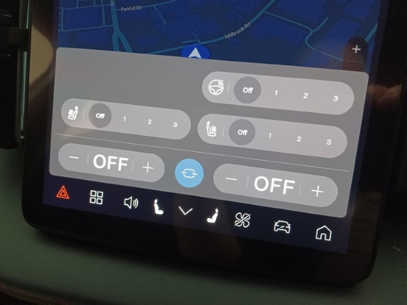 2025 (25) VOLVO EX30 200kW SM Extended Range Plus 69kWh 5dr Auto 4304948