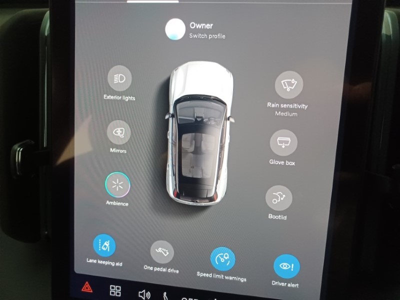 2025 (25) VOLVO EX30 200kW SM Extended Range Plus 69kWh 5dr Auto 4304952