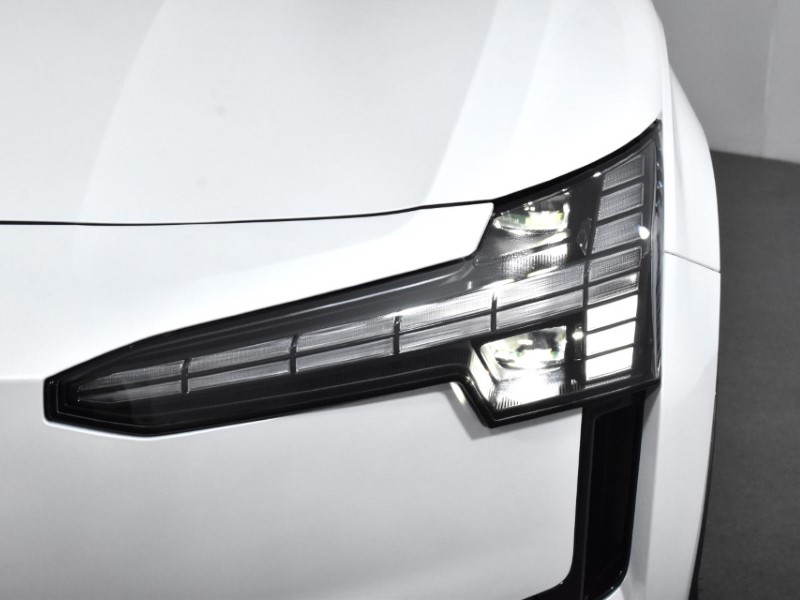 2025 (25) VOLVO EX30 200kW SM Extended Range Plus 69kWh 5dr Auto 4304986