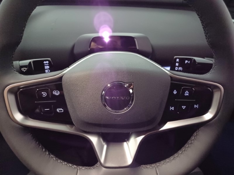 2025 (25) VOLVO EX30 200kW SM Extended Range Plus 69kWh 5dr Auto 4304945