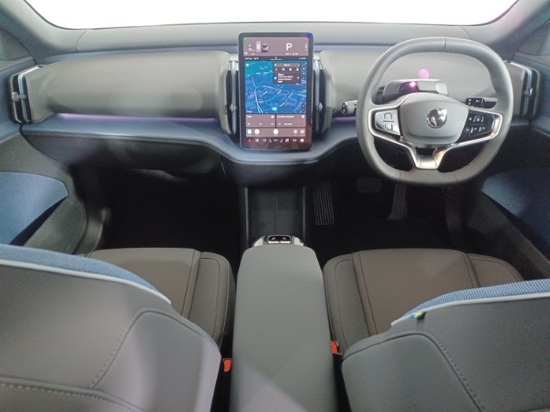 2025 (25) VOLVO EX30 200kW SM Extended Range Plus 69kWh 5dr Auto 4304963