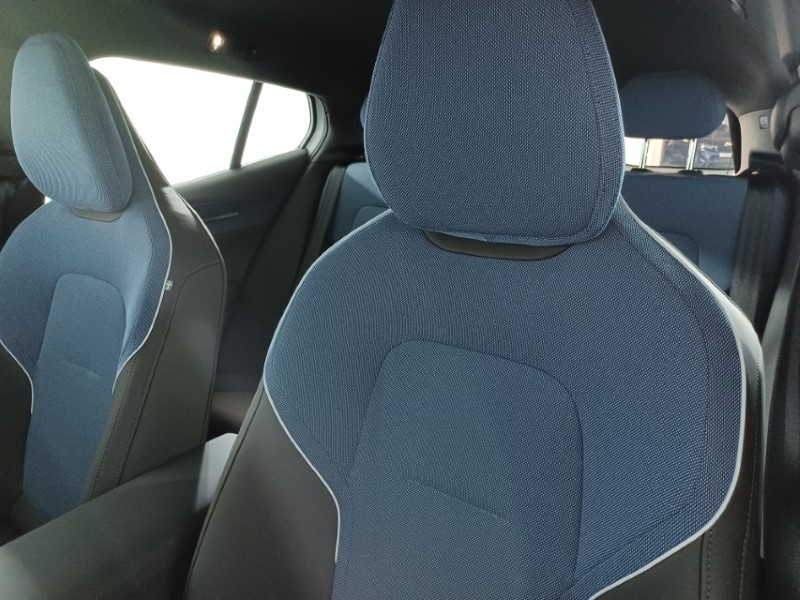 2025 (25) VOLVO EX30 200kW SM Extended Range Plus 69kWh 5dr Auto 4304969