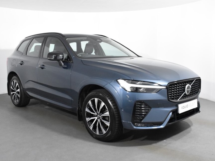 2023 (73) VOLVO XC60 2.0 B5P Plus Dark 5dr AWD Geartronic
