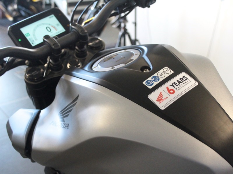  Honda CB125R 5668972