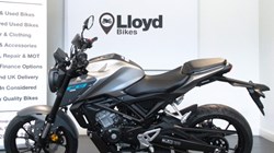 Honda CB125R 5668955