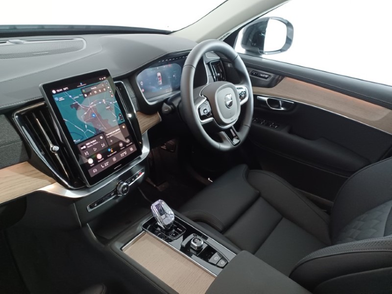 2025 (25) VOLVO XC90 2.0 T8 [455] RC PHEV Plus Dark 5dr AWD Geartronic 4459086