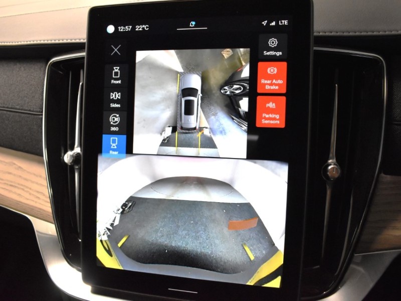 2025 (25) VOLVO XC90 2.0 T8 [455] RC PHEV Plus Dark 5dr AWD Geartronic 4459136