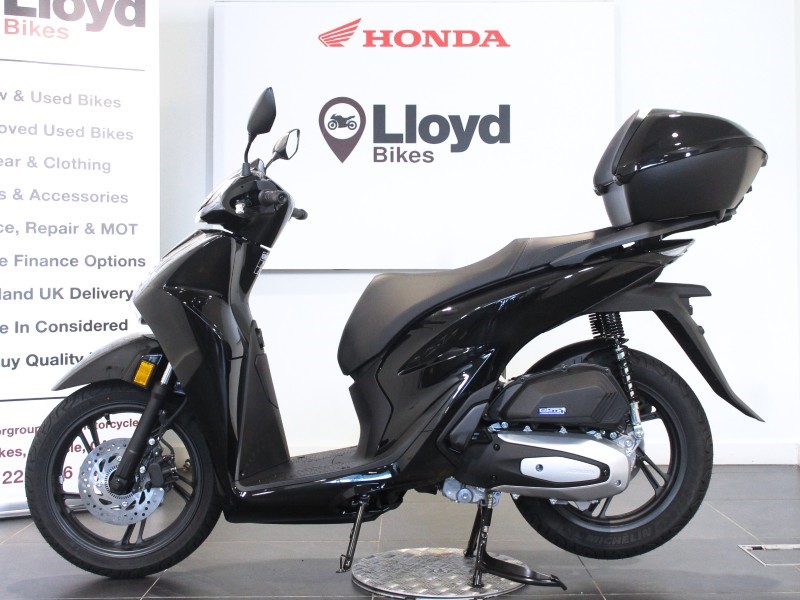  Honda SH125i Plus Smart Top Box 5682297