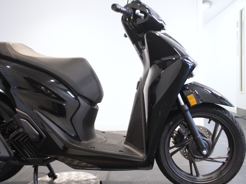  Honda SH125i Plus Smart Top Box 5682307