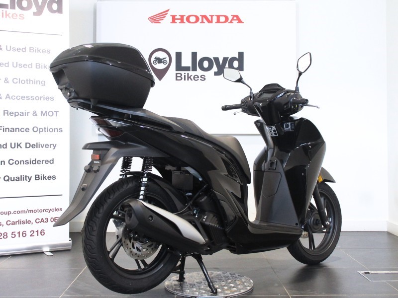  Honda SH125i Plus Smart Top Box 5682300