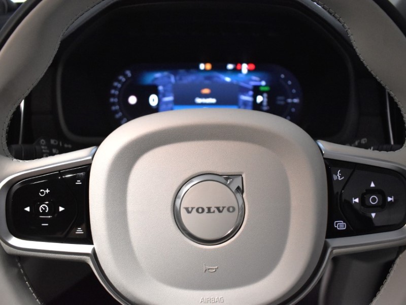 2025 (75) VOLVO XC90 2.0 T8 PHEV Ultra Dark 5dr AWD Geartronic 4505856