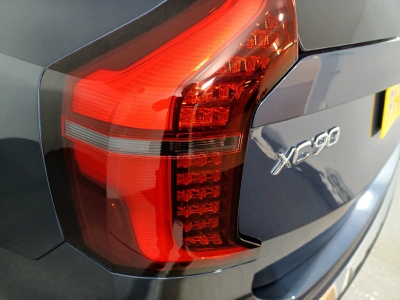 2025 (75) VOLVO XC90 2.0 T8 PHEV Ultra Dark 5dr AWD Geartronic 4505844