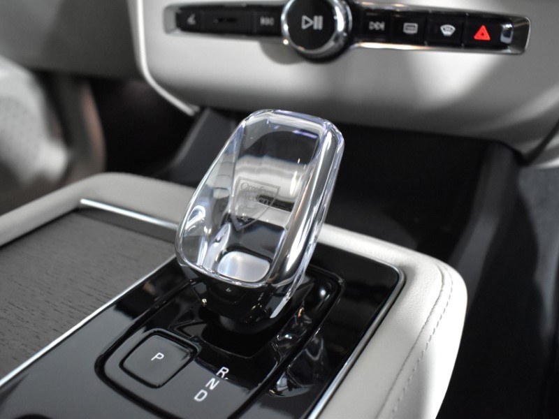 2025 (75) VOLVO XC90 2.0 T8 PHEV Ultra Dark 5dr AWD Geartronic 4505858