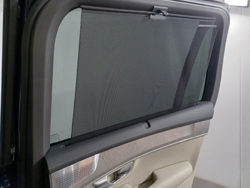 2025 (75) VOLVO XC90 2.0 T8 PHEV Ultra Dark 5dr AWD Geartronic 4505838