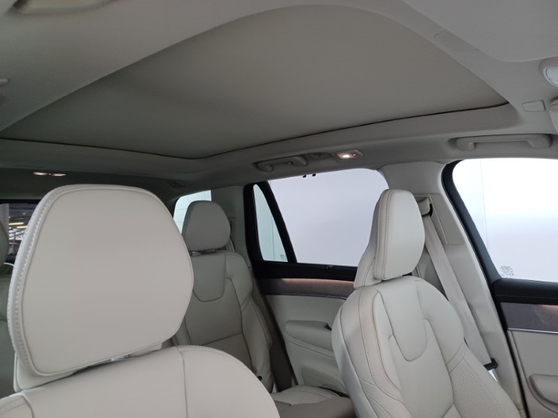 2025 (75) VOLVO XC90 2.0 T8 PHEV Ultra Dark 5dr AWD Geartronic 4505830