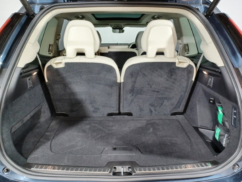 2025 (75) VOLVO XC90 2.0 T8 PHEV Ultra Dark 5dr AWD Geartronic 4505845