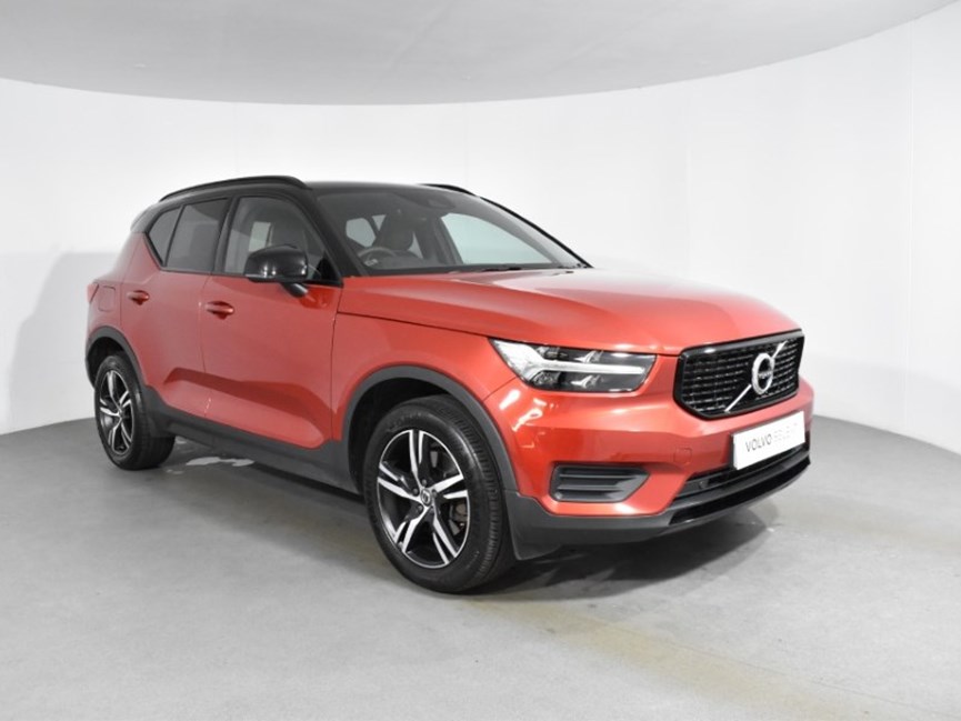 2021 (21) VOLVO XC40 2.0 B4P R DESIGN 5dr AWD Auto