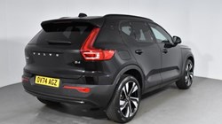 2024 (74) VOLVO XC40 2.0 B4P Plus Dark 5dr Auto 4495236