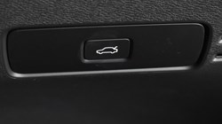 2024 (74) VOLVO XC40 2.0 B4P Plus Dark 5dr Auto 4495288