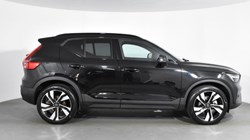 2024 (74) VOLVO XC40 2.0 B4P Plus Dark 5dr Auto 4495237