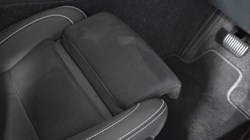 2024 (74) VOLVO XC40 2.0 B4P Plus Dark 5dr Auto 4495291