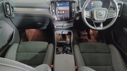 2024 (74) VOLVO XC40 2.0 B3P Plus Dark 5dr Auto 4541197