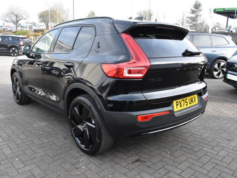 2025 (75) VOLVO XC40 2.0 B3P Plus Black Edition 5dr Auto 5141595