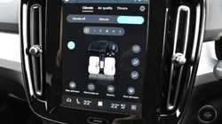 2025 (75) VOLVO XC40 2.0 B3P Plus Black Edition 5dr Auto 5141670