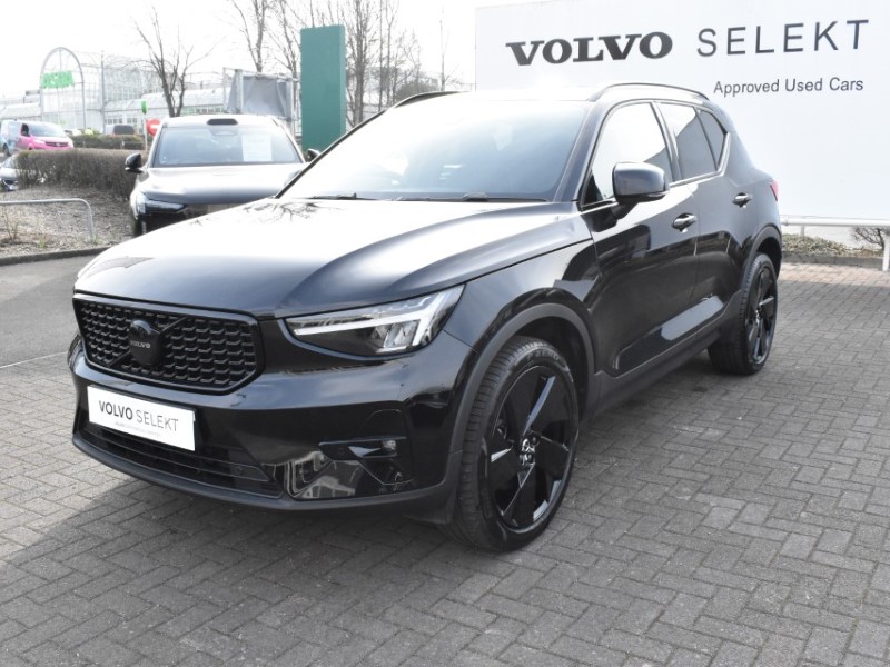 2025 (75) VOLVO XC40 2.0 B3P Plus Black Edition 5dr Auto 5141594
