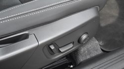 2025 (75) VOLVO XC40 2.0 B3P Plus Black Edition 5dr Auto 5141678