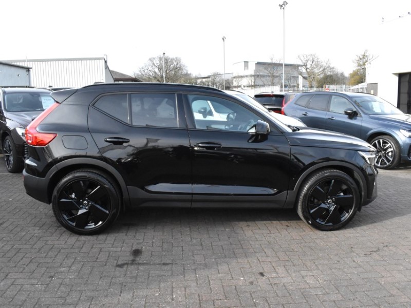 2025 (75) VOLVO XC40 2.0 B3P Plus Black Edition 5dr Auto 5141598