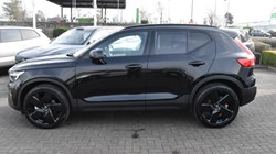 2025 (75) VOLVO XC40 2.0 B3P Plus Black Edition 5dr Auto 5141599