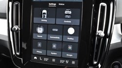 2025 (75) VOLVO XC40 2.0 B3P Plus Black Edition 5dr Auto 5141669