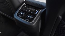 2025 (75) VOLVO XC60 2.0 B5P Plus Dark 5dr AWD Geartronic 5186438