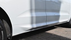 2025 (75) VOLVO XC60 2.0 B5P Plus Dark 5dr AWD Geartronic 5186460