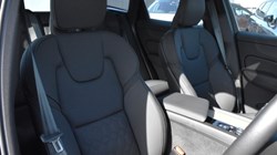 2025 (75) VOLVO XC60 2.0 B5P Plus Dark 5dr AWD Geartronic 5186435
