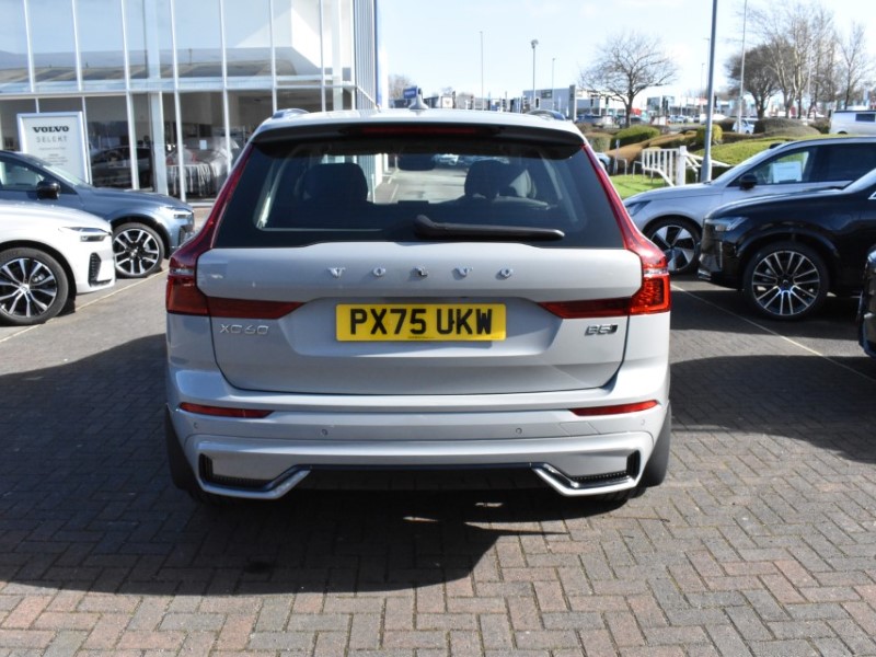 2025 (75) VOLVO XC60 2.0 B5P Plus Dark 5dr AWD Geartronic 5186463