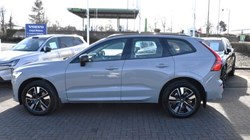 2025 (75) VOLVO XC60 2.0 B5P Plus Dark 5dr AWD Geartronic 5186415