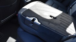 2025 (75) VOLVO XC60 2.0 B5P Plus Dark 5dr AWD Geartronic 5186446