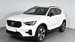 2024 (74) VOLVO XC40 2.0 B3P Plus Dark 5dr Auto 4564025