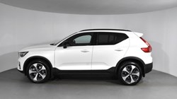 2024 (74) VOLVO XC40 2.0 B3P Plus Dark 5dr Auto 4564026